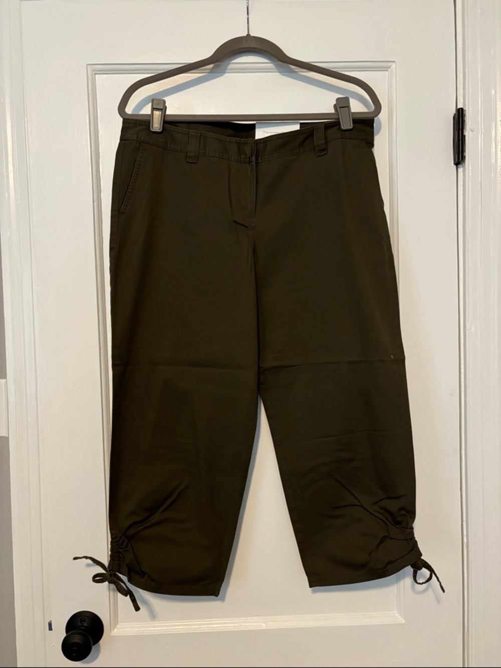 LOFT Olive Green Drawstring Capri Pants